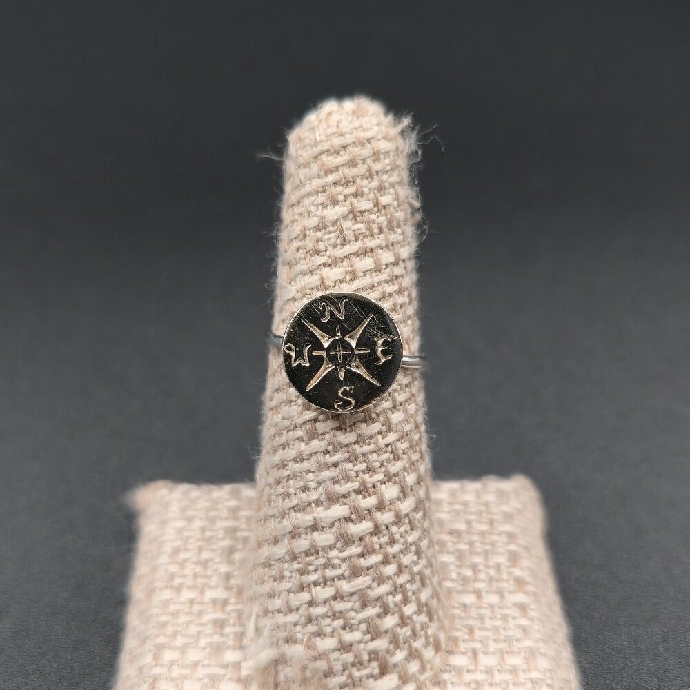 Size 6 Sterling Silver Compass N E S W Directions Band Ring A7058